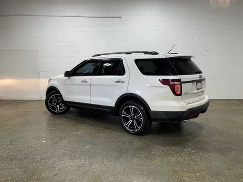 Used 2014 Ford Explorer Sport w/ Equipment Group 401A AWD/4WD image 5