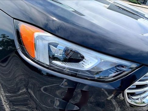 Used 2019 Ford Edge Titanium AWD/4WD image 32