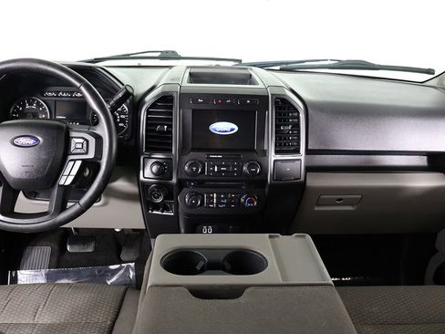 Used 2018 Ford F150 XLT w/ Equipment Group 302A Luxury AWD/4WD image 30