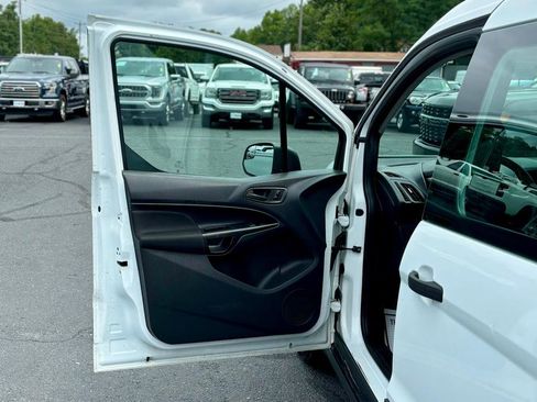Used 2016 Ford Transit Connect XL FWD image 14