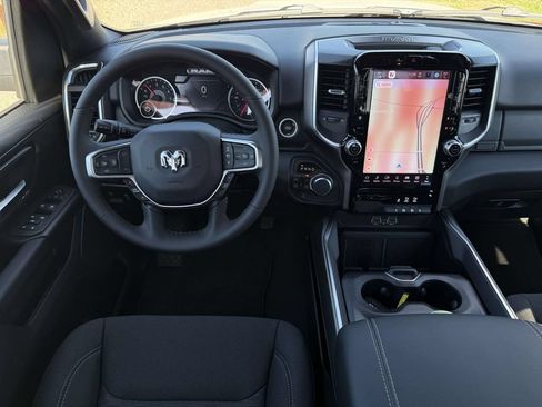 New 2026 RAM 1500 Big Horn AWD/4WD image 11