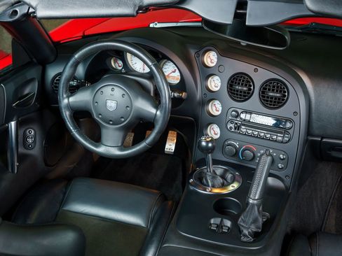 Used 2004 Dodge Viper SRT-10 RWD image 99
