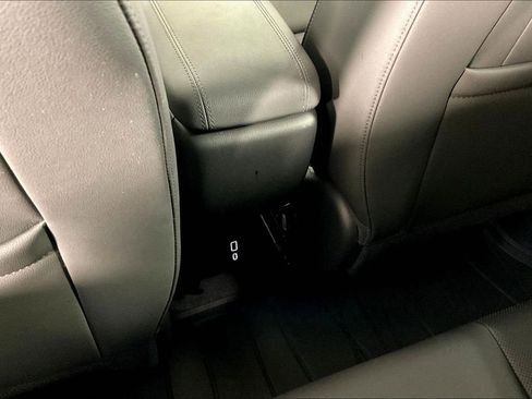 Used 2024 Buick Encore GX Sport Touring image 33