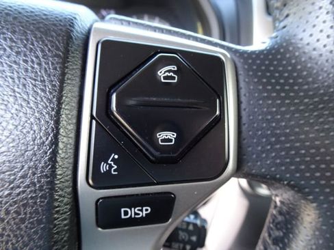 Used 2016 Toyota 4Runner Limited AWD/4WD image 29