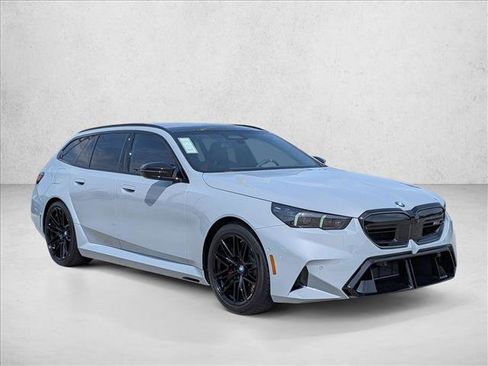 New 2026 BMW M5 Touring AWD/4WD image 6