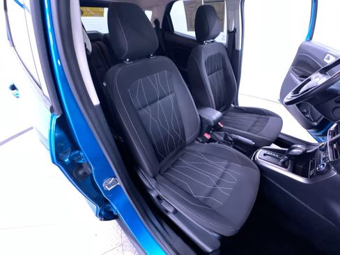 Used 2019 Ford EcoSport SE AWD/4WD image 31