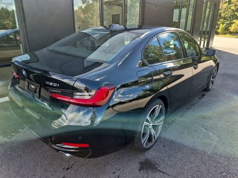 Used 2023 BMW 330i xDrive Sedan w/ Premium Package image 6