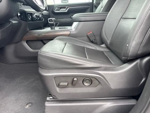 Used 2023 GMC Sierra 1500 SLT w/ SLT Premium Package AWD/4WD image 16