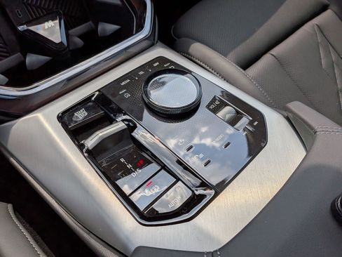 New 2026 BMW X3 xDrive30 w/ Premium Package AWD/4WD image 23