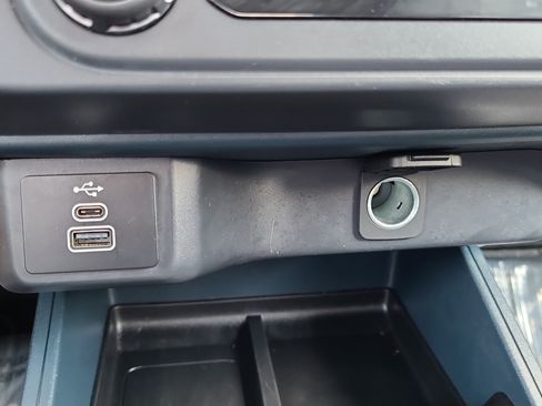 Used 2025 Ford Maverick XL w/ Equipment Group 102A AWD/4WD image 24