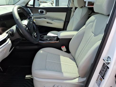 New 2026 Kia Sorento SX FWD image 12