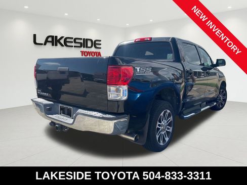 Used 2012 Toyota Tundra 2WD CrewMax w/ Tow Pkg image 4