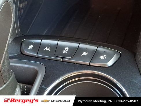 Certified 2023 Chevrolet TrailBlazer LT w/ Convenience Package FWD image 28