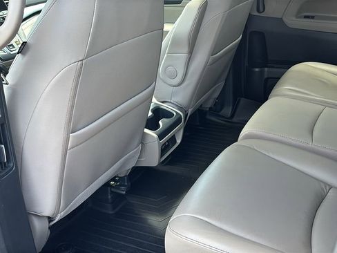 Used 2021 Honda Odyssey EX-L image 28