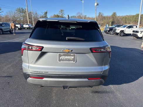 New 2026 Chevrolet Equinox LT w/ LPO, Floor Liner Package image 4