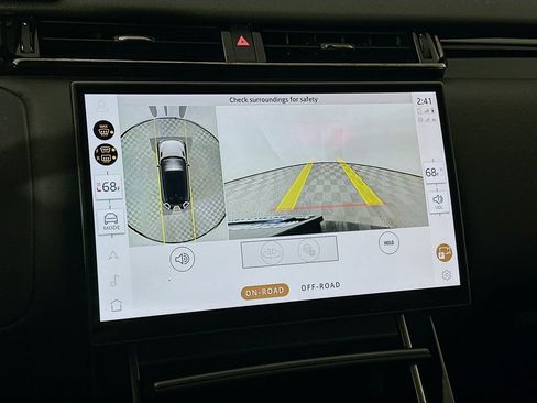 Used 2024 Land Rover Range Rover Velar Dynamic SE image 18