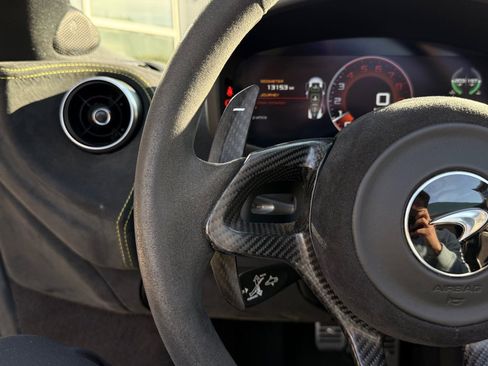 Used 2020 McLaren 600LT Spider image 37