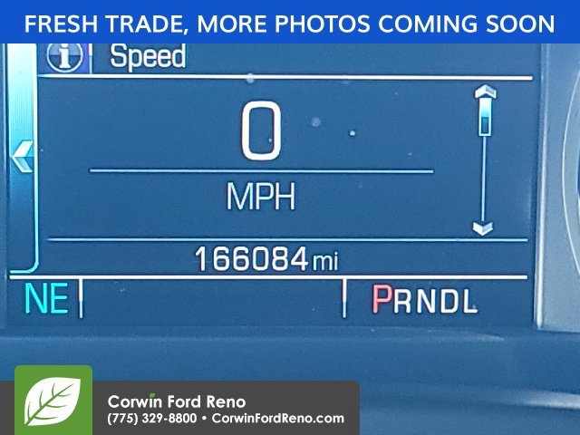 Used 2018 GMC Yukon SLT w/ HD Trailering Package AWD/4WD image 16