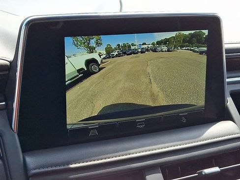 Used 2022 GMC Yukon SLE w/ Max Trailering Package AWD/4WD image 13