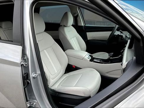 New 2026 Hyundai Tucson SEL FWD image 8