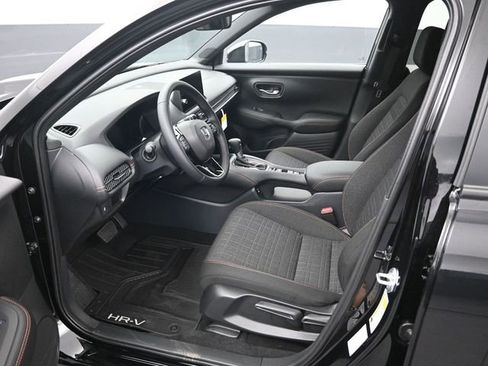 New 2026 Honda HR-V Sport image 9
