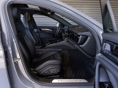 New 2026 Porsche Panamera 4 image 33