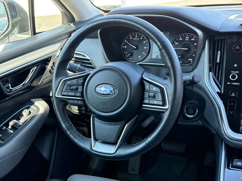 Used 2023 Subaru Outback Limited image 22