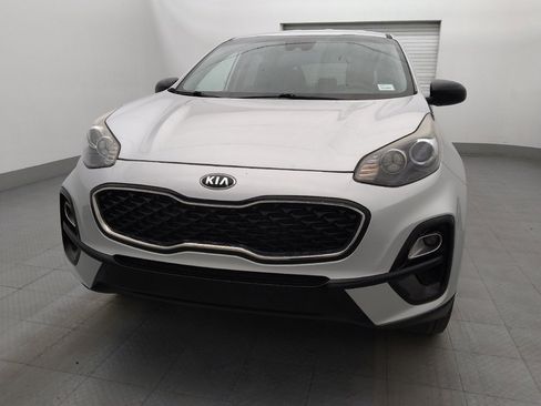 Used 2020 Kia Sportage LX AWD/4WD image 15