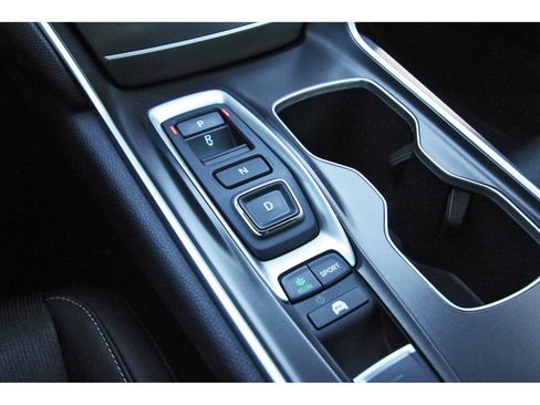 Used 2022 Honda Accord Sport image 28