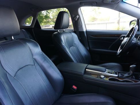 Used 2017 Lexus RX 350 AWD w/ Premium Package image 18