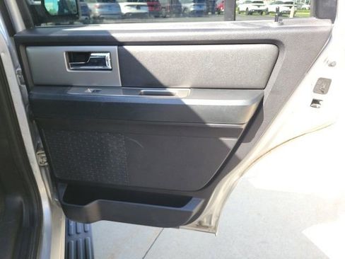Used 2017 Ford Expedition XLT AWD/4WD image 21
