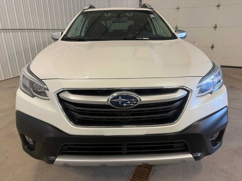 Used 2021 Subaru Outback Touring XT AWD/4WD image 3