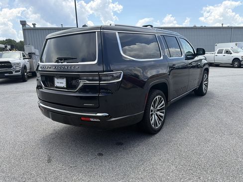 Used 2024 Jeep Grand Wagoneer L Series III AWD/4WD image 7