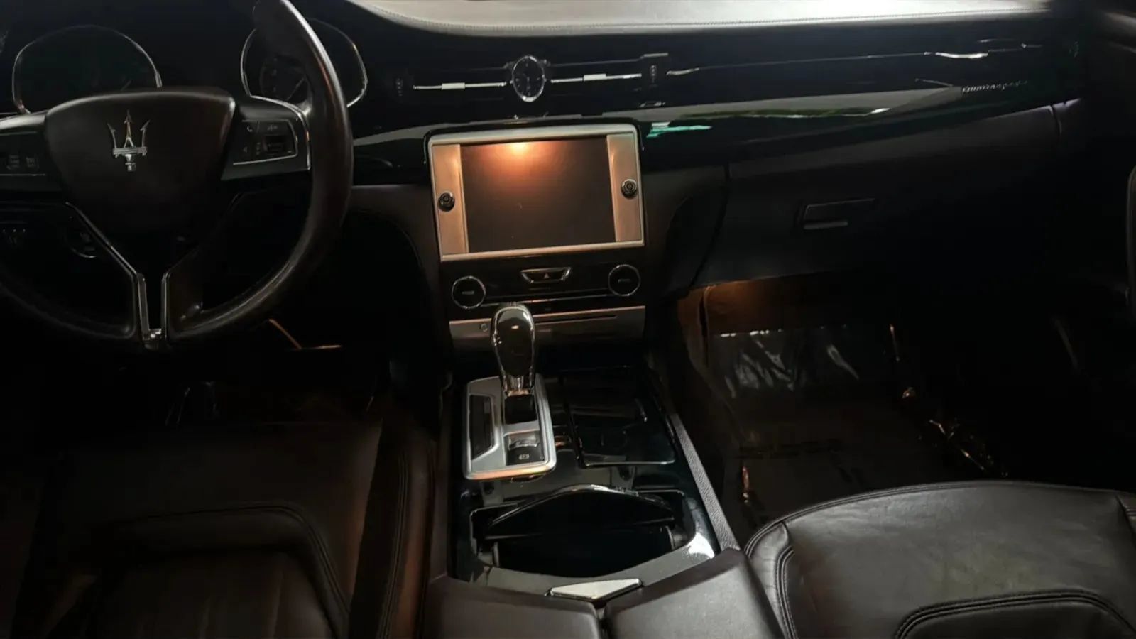 Used 2014 Maserati Quattroporte S Q4 AWD/4WD image 16