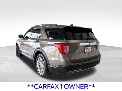 Used 2021 Ford Explorer XLT w/ Equipment Group 202A image 4