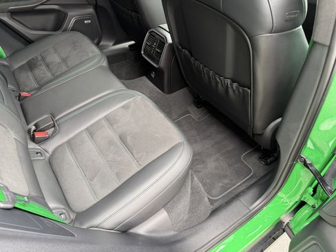 Certified 2023 Porsche Macan GTS image 16