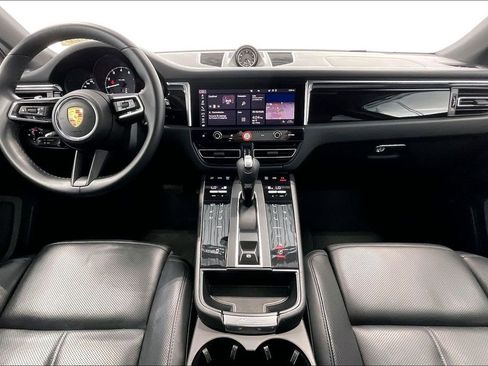 Used 2022 Porsche Macan AWD/4WD image 15