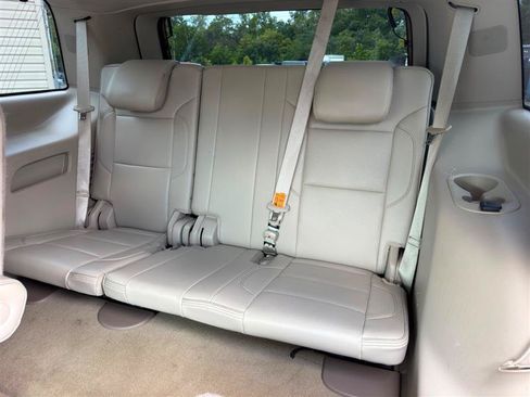 Used 2017 GMC Yukon Denali w/ Open Road Package AWD/4WD image 27