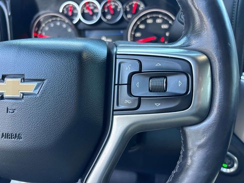 Used 2019 Chevrolet Silverado 1500 LT w/ Convenience Package AWD/4WD image 20