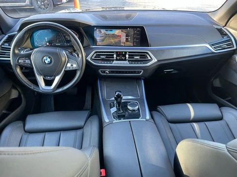 Used 2022 BMW X5 xDrive40i w/ Premium Package image 11