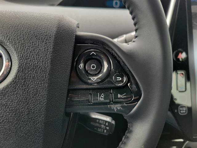 Used 2021 Toyota Prius Prime XLE w/ Carpet Mat Package (TMS) FWD image 35