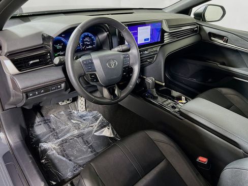 Certified 2025 Toyota Camry XSE FWD image 10