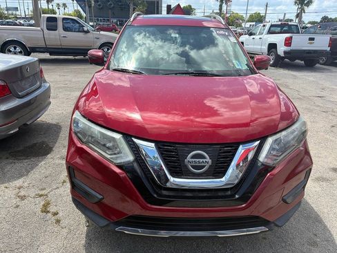 Used 2017 Nissan Rogue SV w/ Sun & Sound Touring Package FWD image 1