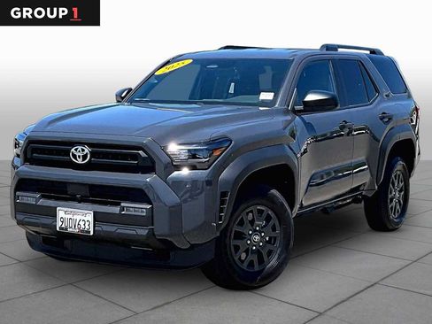 Used 2025 Toyota 4Runner SR5 AWD/4WD image 1