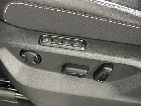 New 2026 Volkswagen Atlas SEL image 17