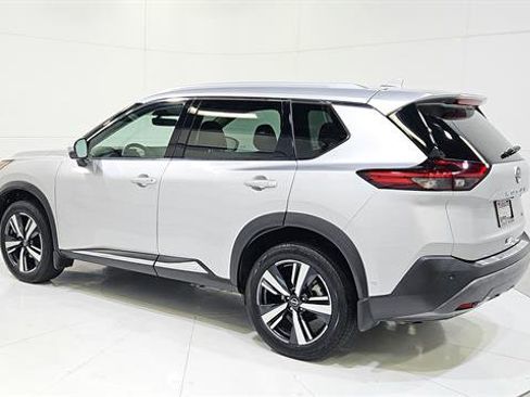 Used 2022 Nissan Rogue SL w/ SL Premium Package FWD image 6