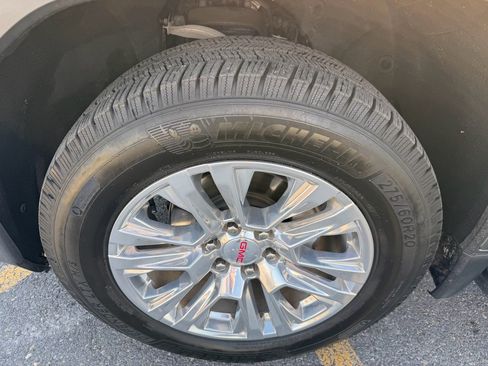 Used 2022 GMC Sierra 1500 Denali w/ Driver Alert Package II image 10