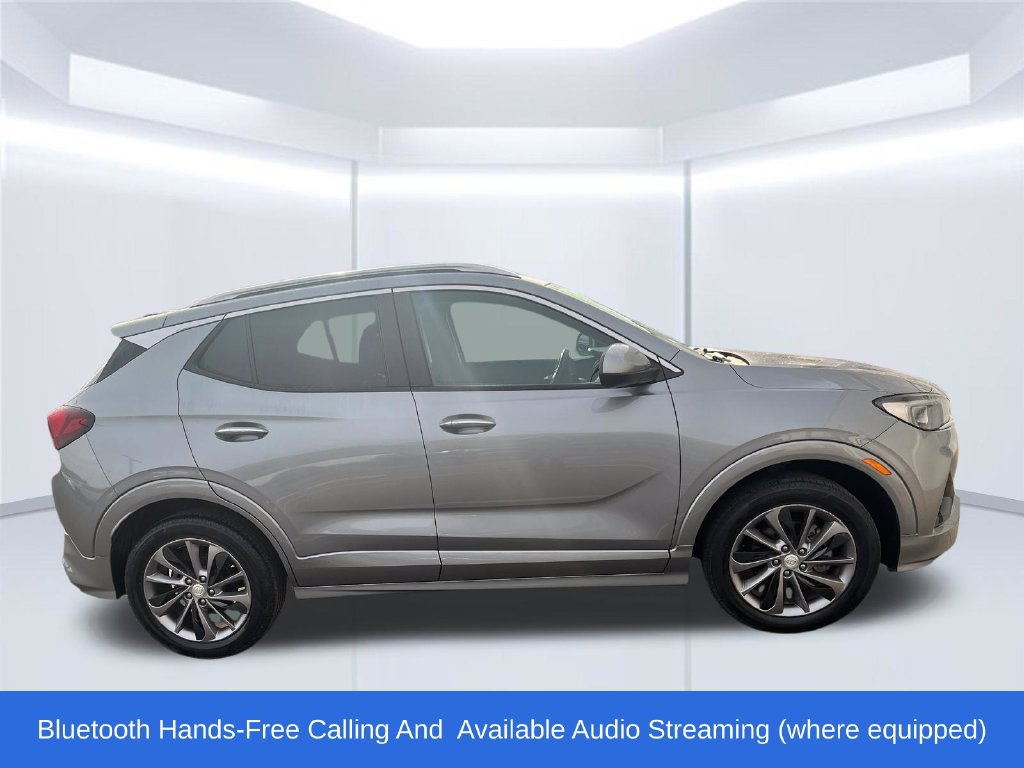 Used 2023 Buick Encore GX Select w/ Sport Touring Package FWD image 7