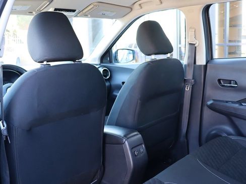 Used 2021 Nissan Kicks SV FWD image 31