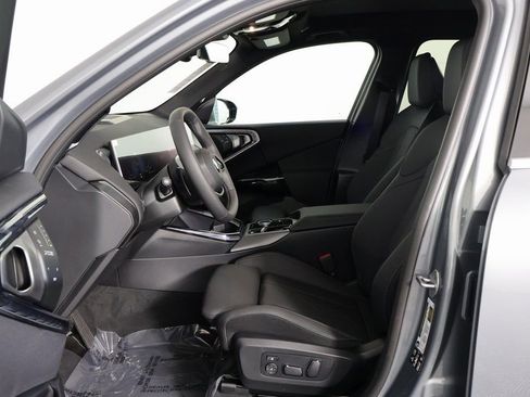 New 2026 BMW X3 xDrive30 w/ Convenience Package image 5
